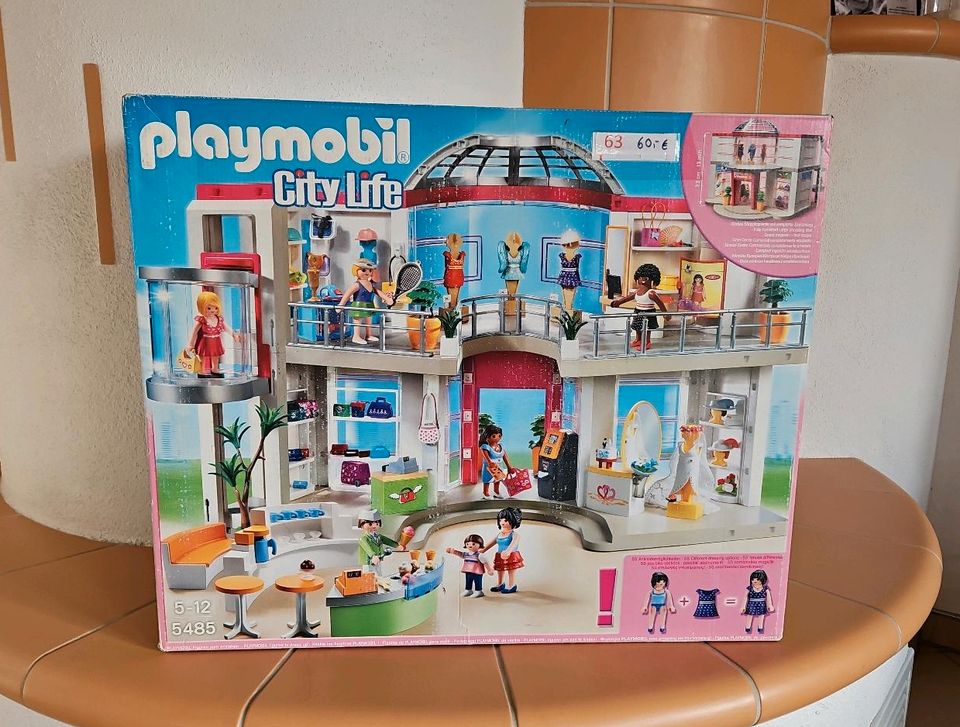 Playmobil Shopping Center 5485 City life Boutique viel Zubehör in Gräfendorf