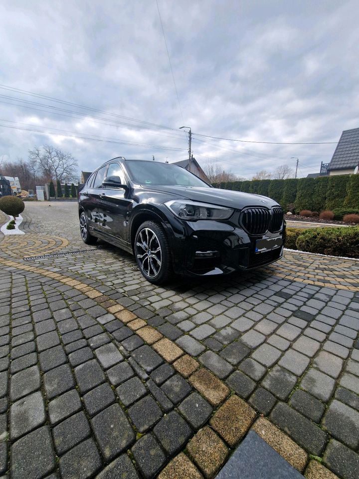 BMW X1  120 D XDRIVE M PAKET in Maintal