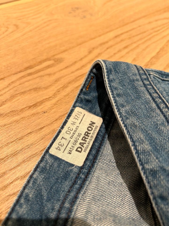 Diesel Jeans Darron, Größe W30 L34 in Aachen