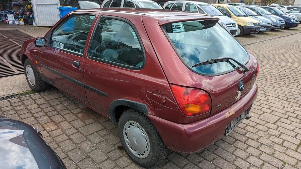 Ford Fiesta 1.Hand  Servo Tüv Neu möglich in Randersacker