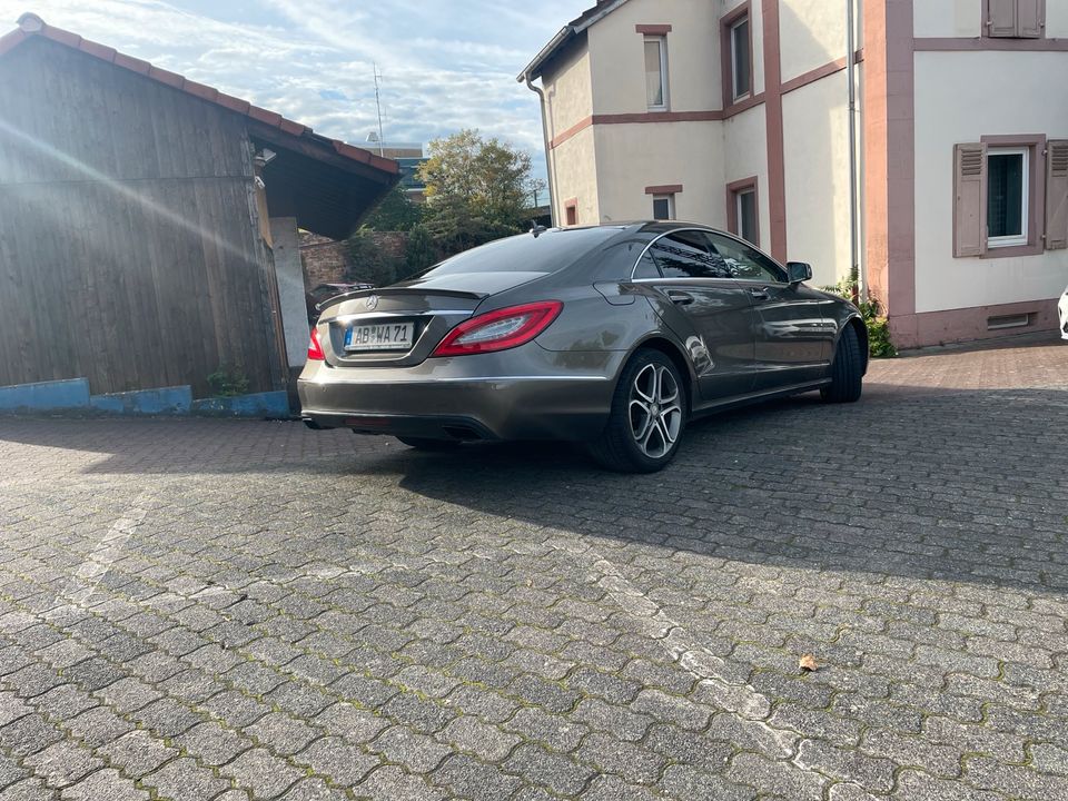 Mercedes Benz CLS 350 CDI w218 voll in Aschaffenburg