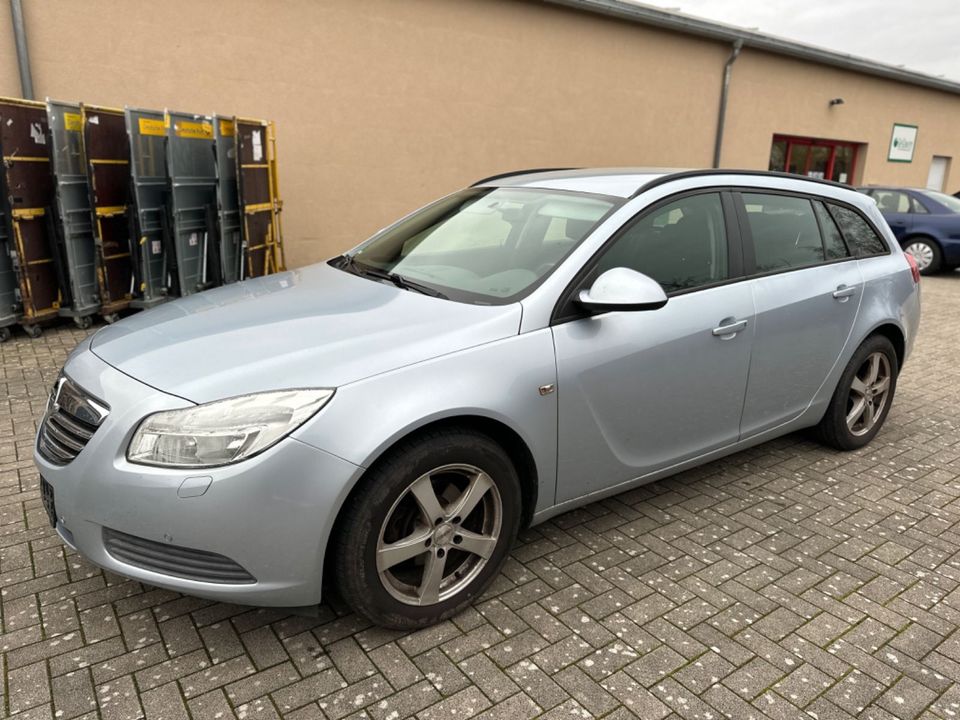 Opel Insignia 2.0 A Sports Tourer Selection *SHZ* in Bruchsal