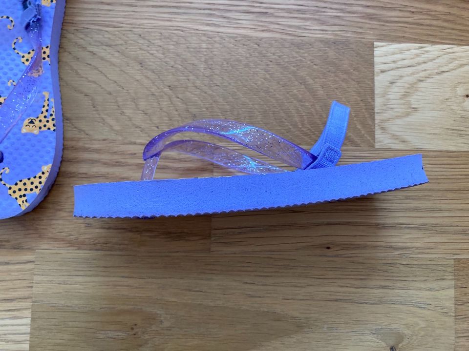 Flip Flops Größe 26/27 violett in Gescher