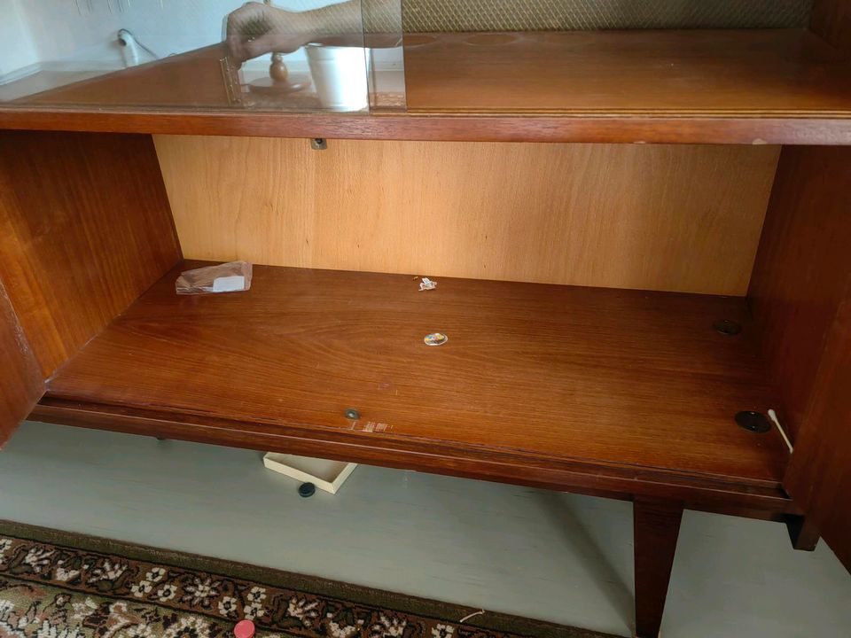 Retro Schrank Vertiko Kommode Sideboard in Neubrandenburg