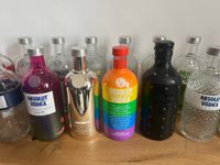 16x Absolut Vodka Flaschen leer (Deko für Partykeller) Nordrhein-Westfalen - Xanten Vorschau