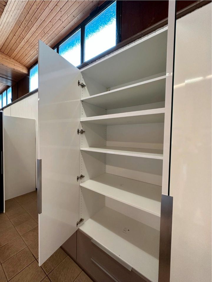 XL Kleiderschrank mit Spiegelfront ✅ in Freren