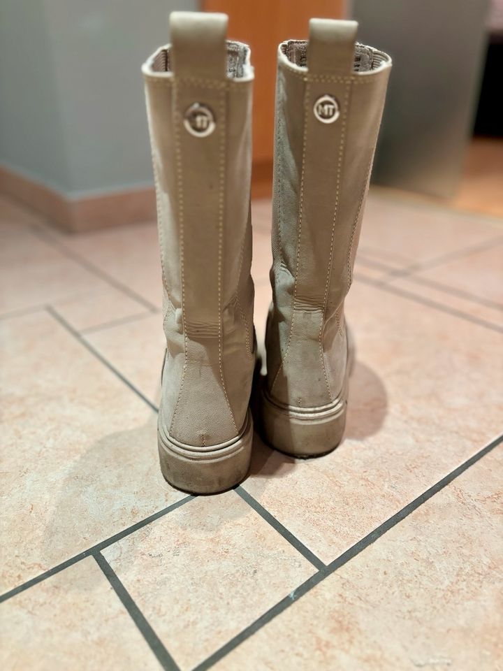 Marco Tozzi Boots in Creme in Hauzenberg