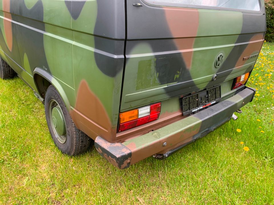 VW T3 Bundeswehr Bulli -  super Originalzustand, nur 22.060 km in Kevelaer