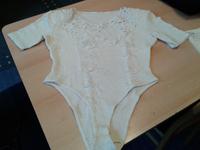 Hübscher Damenbody mit Spitze, Gr. 36/38, cremefarben, kurzärmlig Bayern - Veitsbronn Vorschau