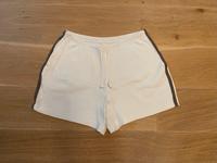 Esprit Sports, kurze Sporthose, weiß mit Seitenstreifen, Gr. 38 Bayern - Erdweg Vorschau