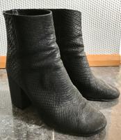 Stiefeletten v. ASH Gr. 37 schwarz Berlin - Biesdorf Vorschau