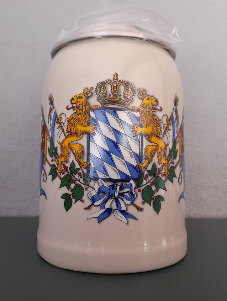 NEU Bierkrug Steinkrug Bayern Krug Humpen m. Deckel NP 49,99 € in Uelzen