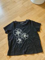 T-Shirt mit schönem Blumenmuster Dresden - Johannstadt Vorschau