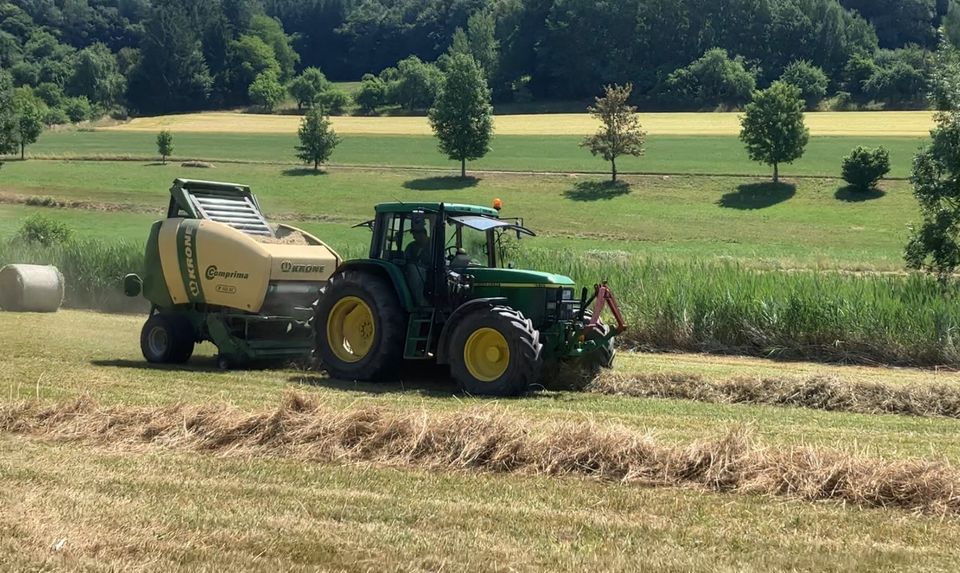 Rundballen Pressen Heu, Stroh, Heulage, Silage in Schwabmünchen