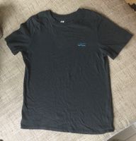 t-Shirt schwarz gr. 158/164 schön bestickt Baden-Württemberg - Friedrichshafen Vorschau