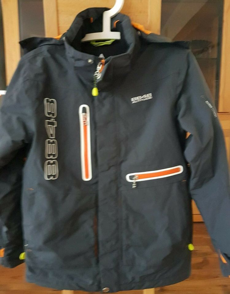 8848 altitude Winterjacke, Gr. 160, wie neu in Dresden