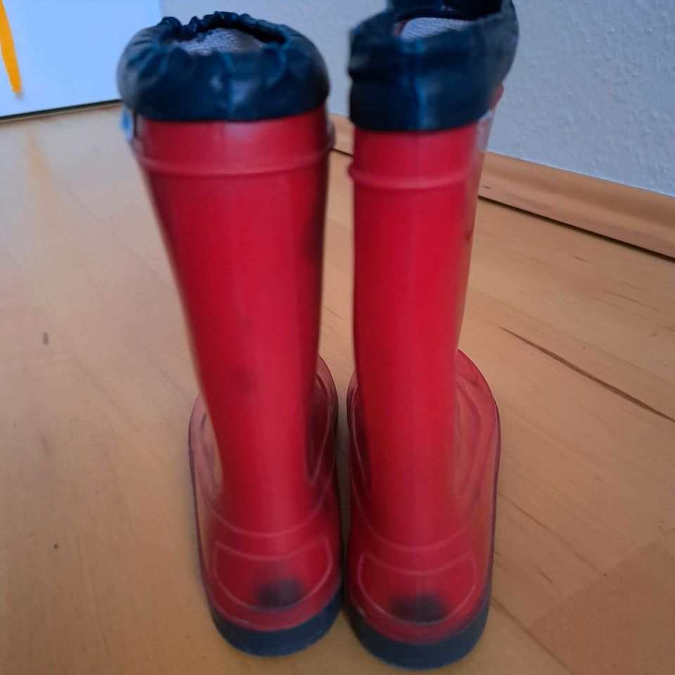 Gummistiefel rot Gr31 in Heiligenhafen 