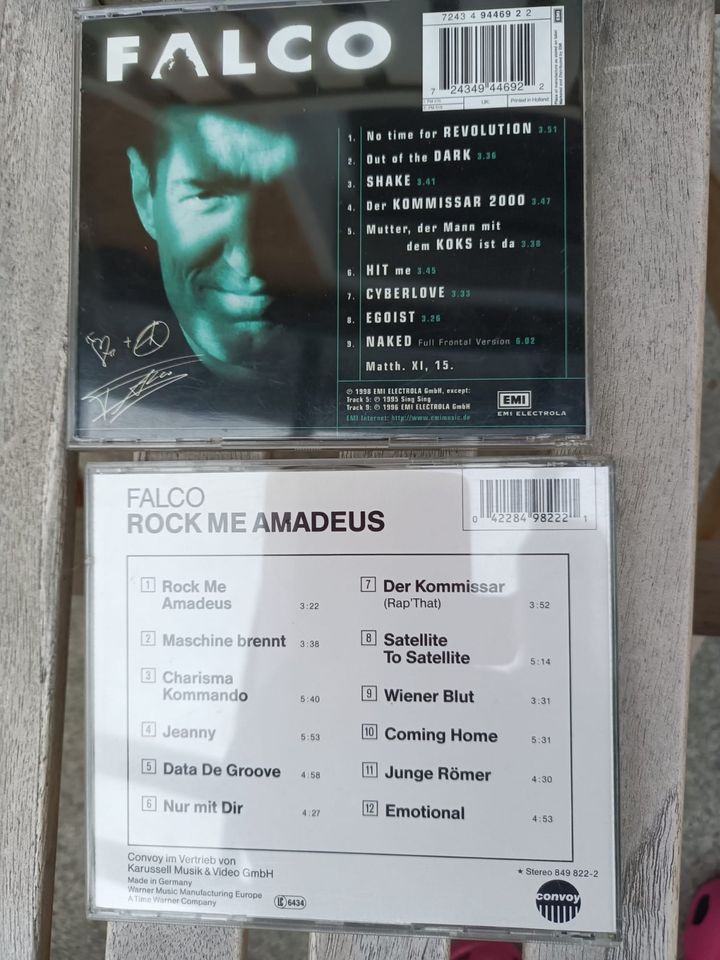 FALCO "out of the dark..." und "rock me amadeus" 2CDs album in München