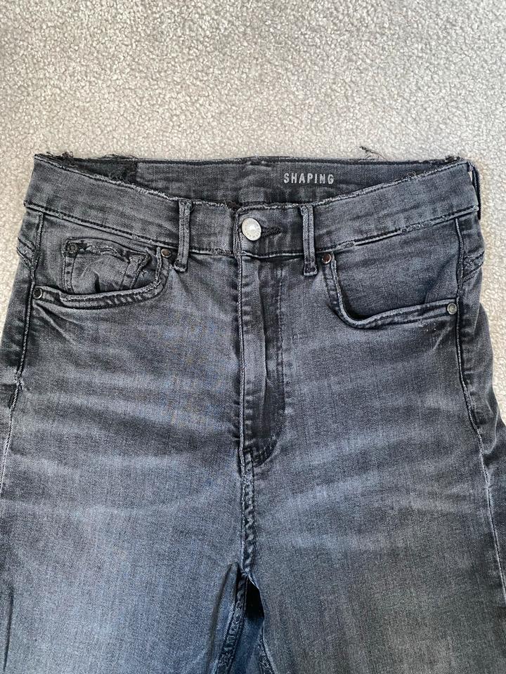 H&M Skinny Jeans in Ratekau