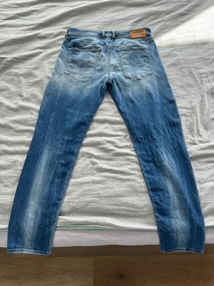 diesel Jeans sleenker skinny Größe 33/30 stretch Herren in Bremen