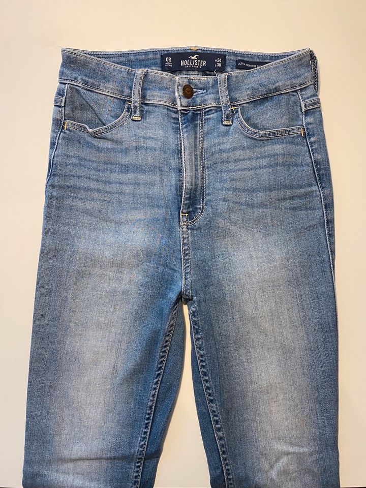 Hollister Skinny Jeans - W 23 / 24 / 25 - guter Zustand in Kleinmachnow