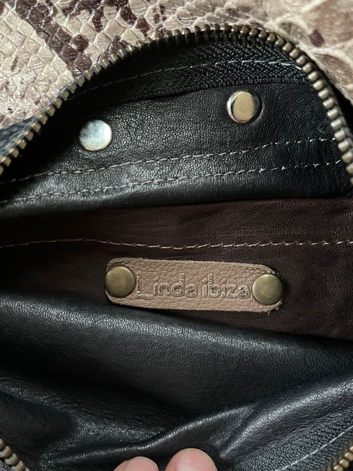 Handtasche handgefertigt von „Linda Ibiza“ in Köln