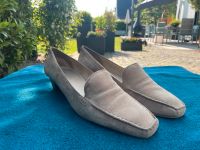 HÖGL Damen Velours Leder Schuhe Pumps beige Gr. 9 / 43 Herzogtum Lauenburg - Geesthacht Vorschau