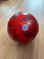 Adidas FCB Bayern München Club Fußball Ball Gr 5 Frankfurt am Main - Bornheim Vorschau