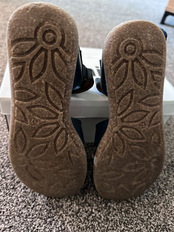 Sandalen getragen Gr. 32 von Kmins in Schwelm