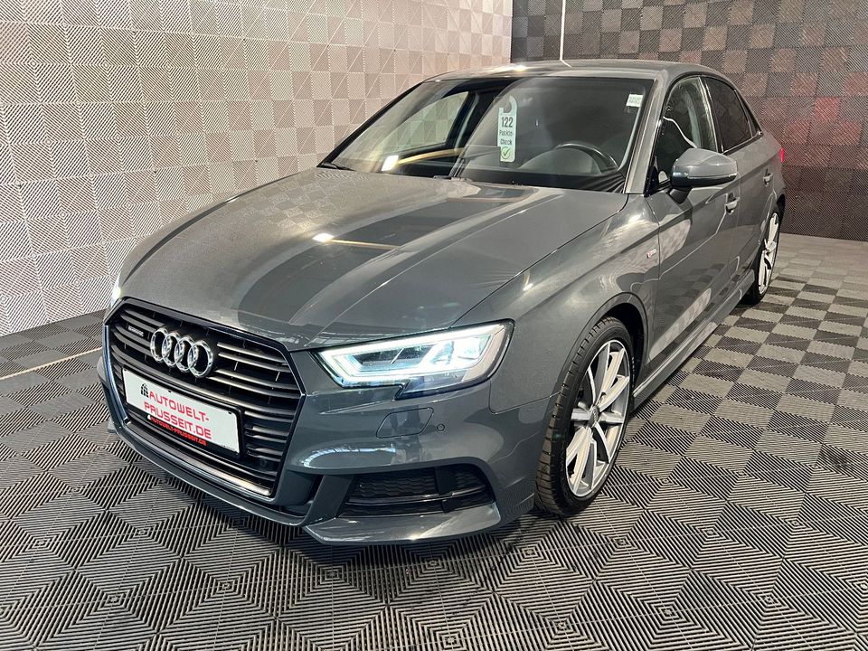 Audi A3 Lim. quattro*S-LINE*LED-PDC-SHZ-TEMP-LM 18" in Horb am Neckar