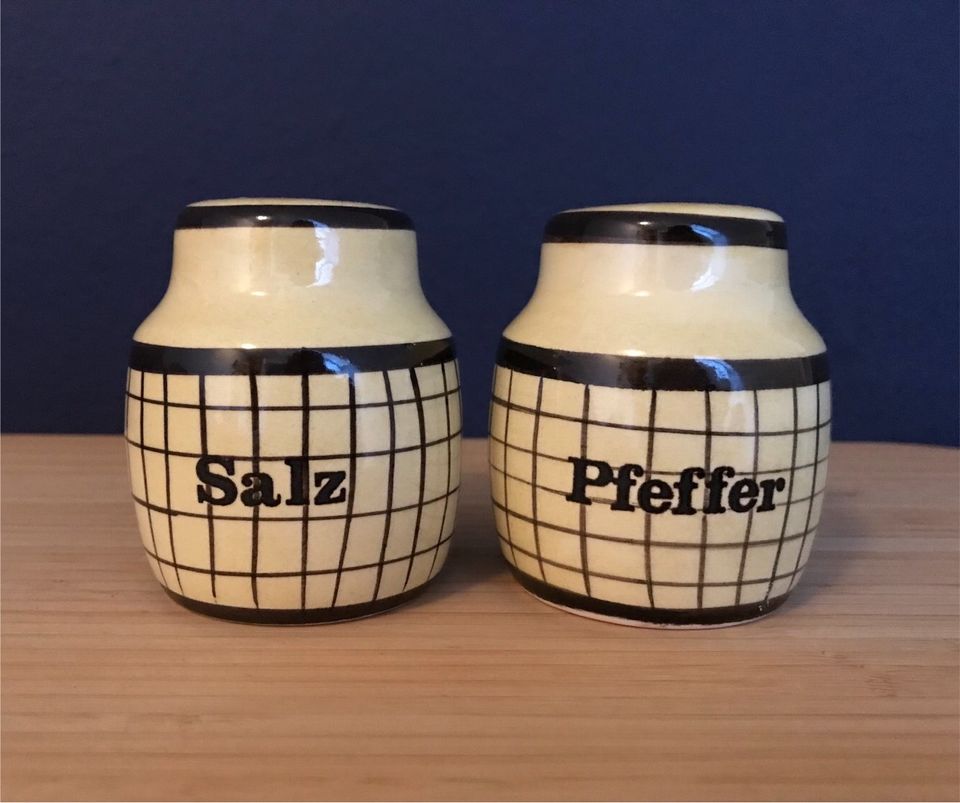 Salz&Pfefferstreuer Set Keramik vintage 70er Küche Esstisch rar in Hannover