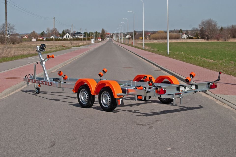 ➡️ Bootstrailer Trailer Boot Bootsanhänger 2500Kg 7,2M 100Km/h in Magdeburg