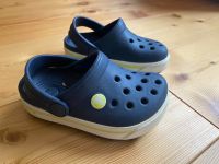 Crocs Hausschuhe Sandalen Kinder 4/5 19-21 Sachsen - Treuen Vorschau