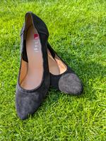 Högl 40 Pumps Absatzschuh Stöckelschuh schwarz Echtleder Hessen - Darmstadt Vorschau