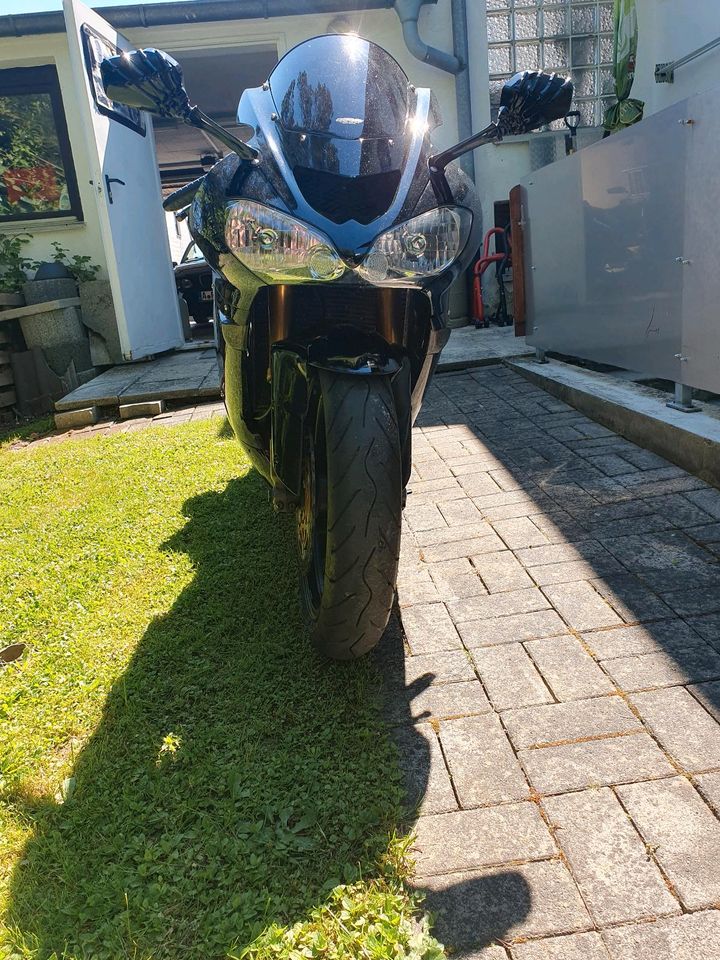 Kawasaki zx10 in Neusäß