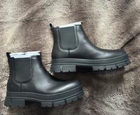 UGG Chelsea Boots Gr 42 Nordrhein-Westfalen - Herne Vorschau