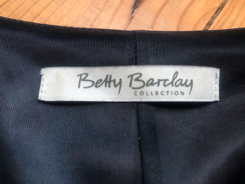 Kleid Betty Barclay Gr. 38 in Dortmund