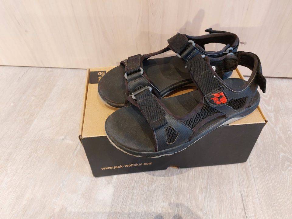 Sandalen Größe 38 in Pressath