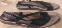 Kickers Sandalen Echtleder schwarz 40 Dortmund - Scharnhorst Vorschau