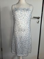 Shein Sommer Trägerkleid Kleid weiß blaue Blümchen 11 12 146 152 Rheinland-Pfalz - Bingen Vorschau