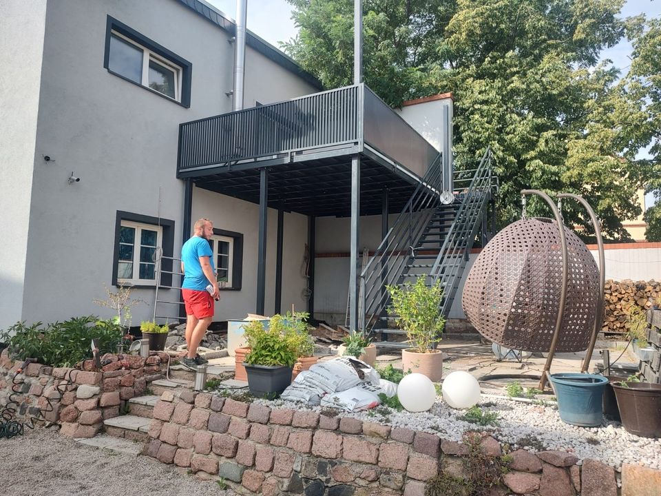 Außentreppe mit Podest / Metalltreppe in Görlitz