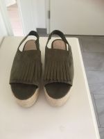 Damensandale Pull&Bear wie neu 5,5 cm Platousohle Wuppertal - Barmen Vorschau