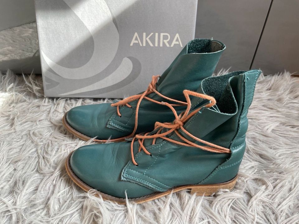 Akira Stiefel, Größe 39, super Zustand in Dortmund