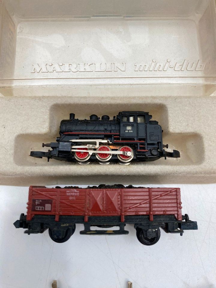 * KONVOLUT MÄRKLIN MINI CLUB SPUR Z LOKOMOTIVE WAGGONS 103 SCHIEN in Berlin