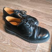 Dr Martens Schnürschuhe Halbschuhe Größe 40 guter Zustand Rheinland-Pfalz - Oberreidenbach Vorschau
