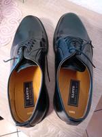 Herrenschuhe Gr. 42 Hessen - Hasselroth Vorschau