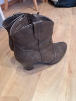 Stiefeletten Absatzschuhe Bayern - Asbach-Bäumenheim Vorschau