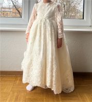 Super schickes Kleid Brautkleid Maßangefertigt 4 Jahre gr. 110/16 Niedersachsen - Hemmingen Vorschau