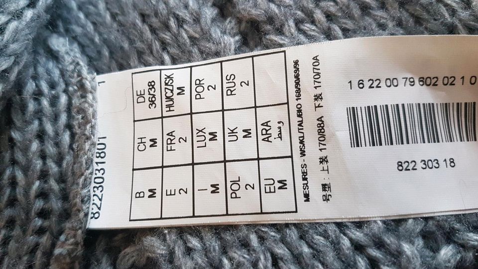 Cardigan-Weste kurzärmlige Strickjacke Gr.38/M in Leipzig