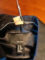 Schwarzer Anzug H&M Größe 48/50 Niedersachsen - Ganderkesee Vorschau